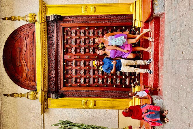 StoneTown Tours - The guide experience and the importance of communication
