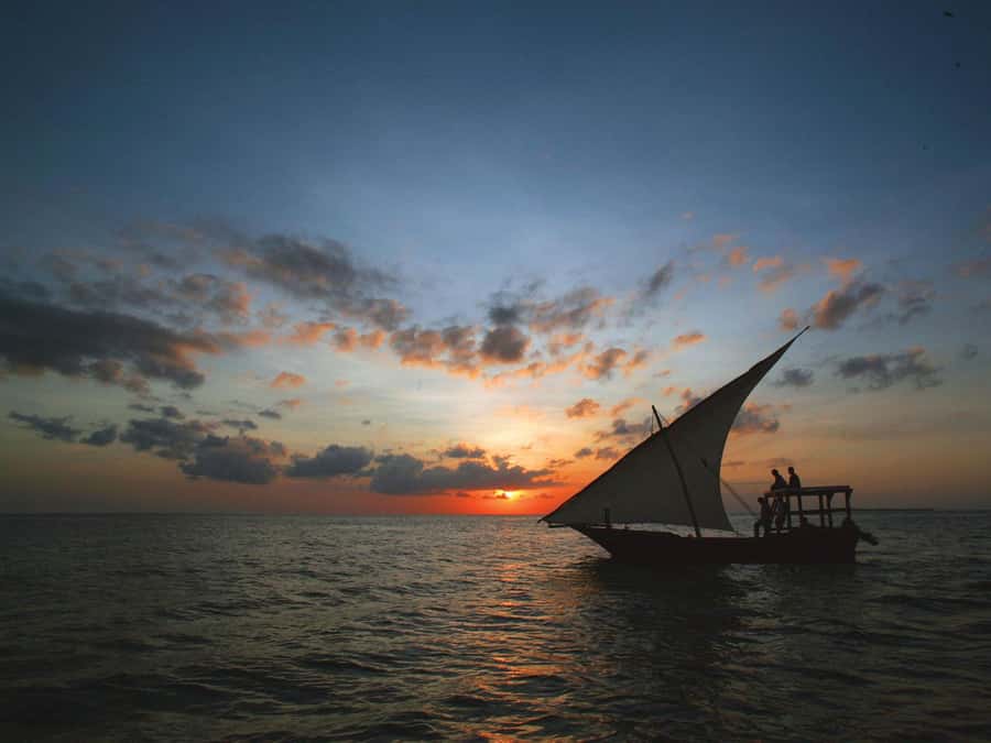 Sunset Dhow from Kendwa/Nungwi Magic Hour on the Ocean - Finding the best place to sit on the dhow