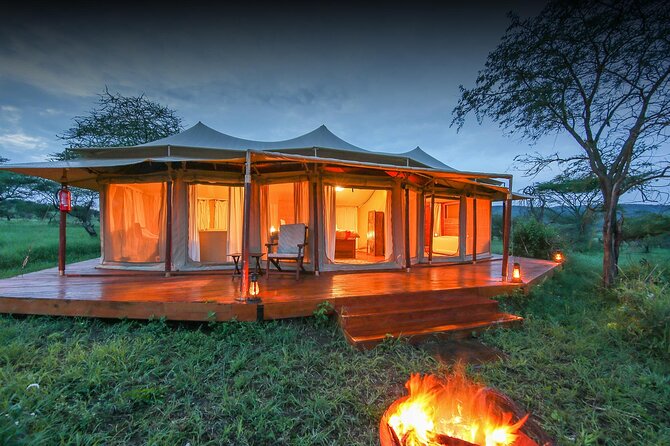 Tanzania Safari 10 Days- Serengeti, Lake Manyara, Ngorongoro Crater. - Meeting Maasai people before the Serengeti