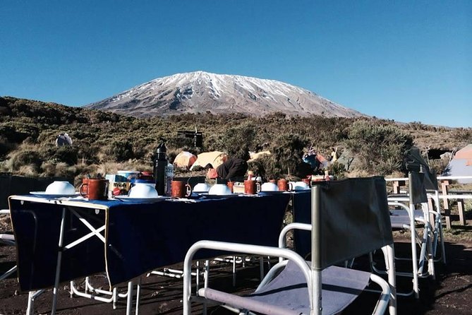 Tanzania wildlife & Cultural Safari- 11days - Karatu and Lake Eyasi add a cultural side