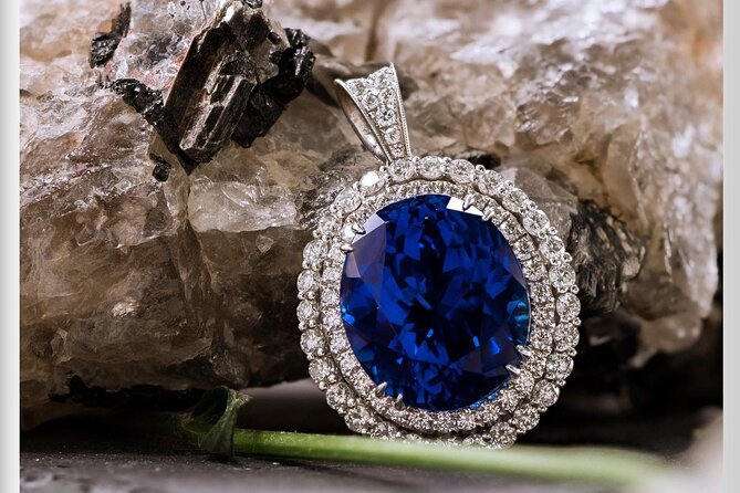 Tanzanite experience tour - Tanzanite shopping in Arusha - Exploring Cultural Heritage Centre