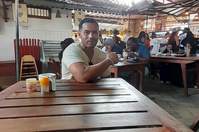 Walking City Tour in Zanzibar Island - Freddie Mercury’s Zanzibar connection