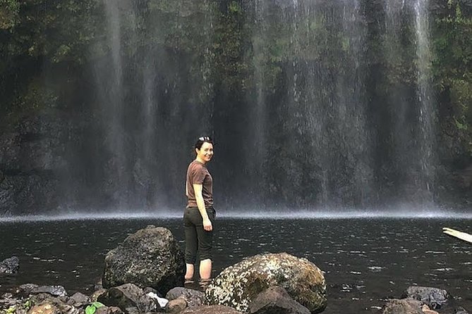 Waterfall & Coffee Walking Tour - Who should book this outing