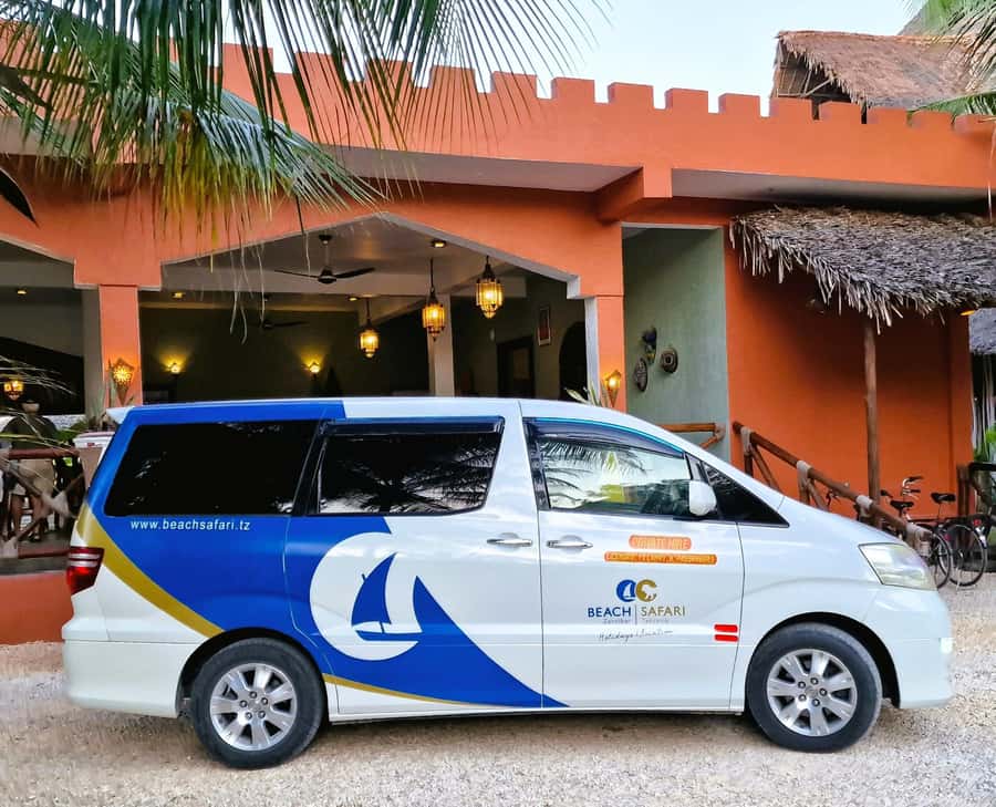 Zanzibar : 1 Day Blue Safari, Blue horizon experience - Private group details and the six-person minimum
