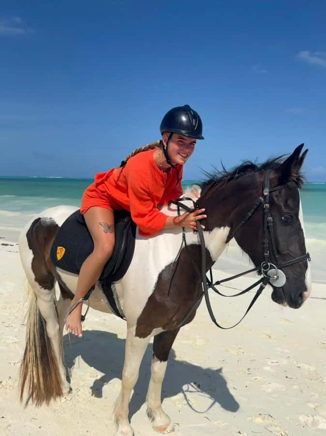 Zanzibar: Beach Horseback Ride and Swim with the Horse - From hotel lobby to Zanzibar stable