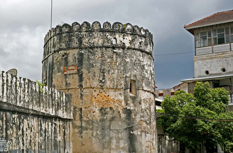 Zanzibar City: Guided Tour of the Stone Town District - Sultan’s Palace and the People’s Palace Museum
