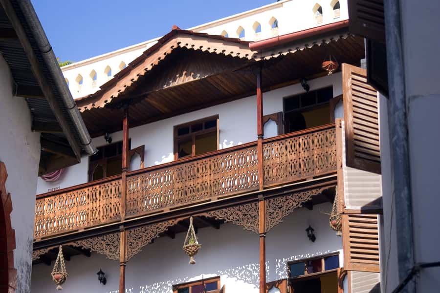 Zanzibar City: Guided Tour of the Stone Town District - Starting at the Old Fort and Stone Town entrance