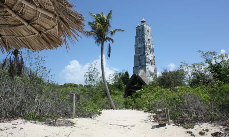Zanzibar: Full-Day Protected Chumbe Island Tour w. Lunch - Getting from Stone Town to the island