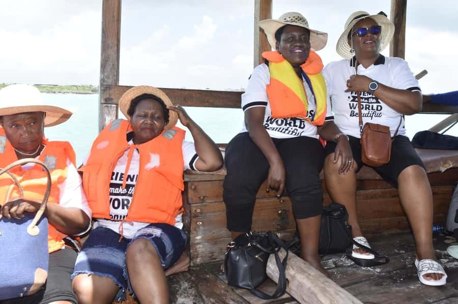Zanzibar: Half Day Trip on Nakupenda with Prison Island - Prison Island’s old prison and giant tortoises