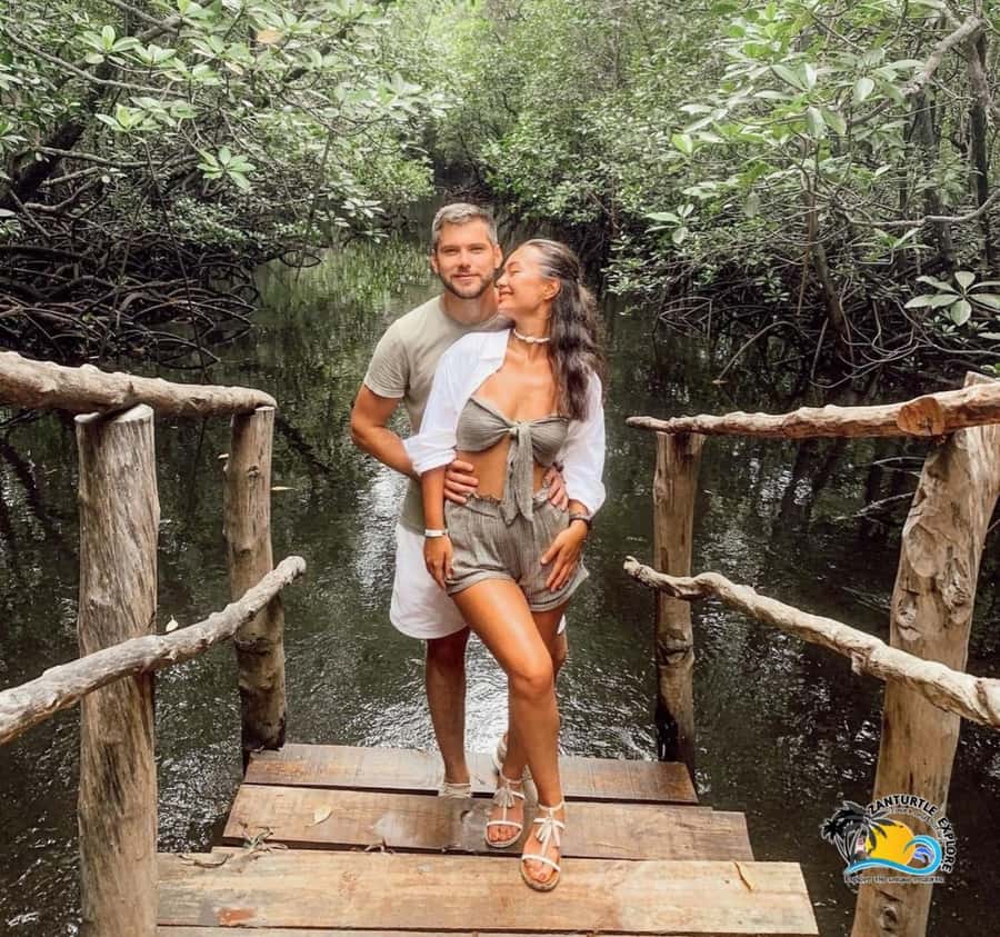 Zanzibar: Jozani Forest, Kuza Cave & Salaam Cave Aquarium - Jozani Forest and the red colobus monkeys