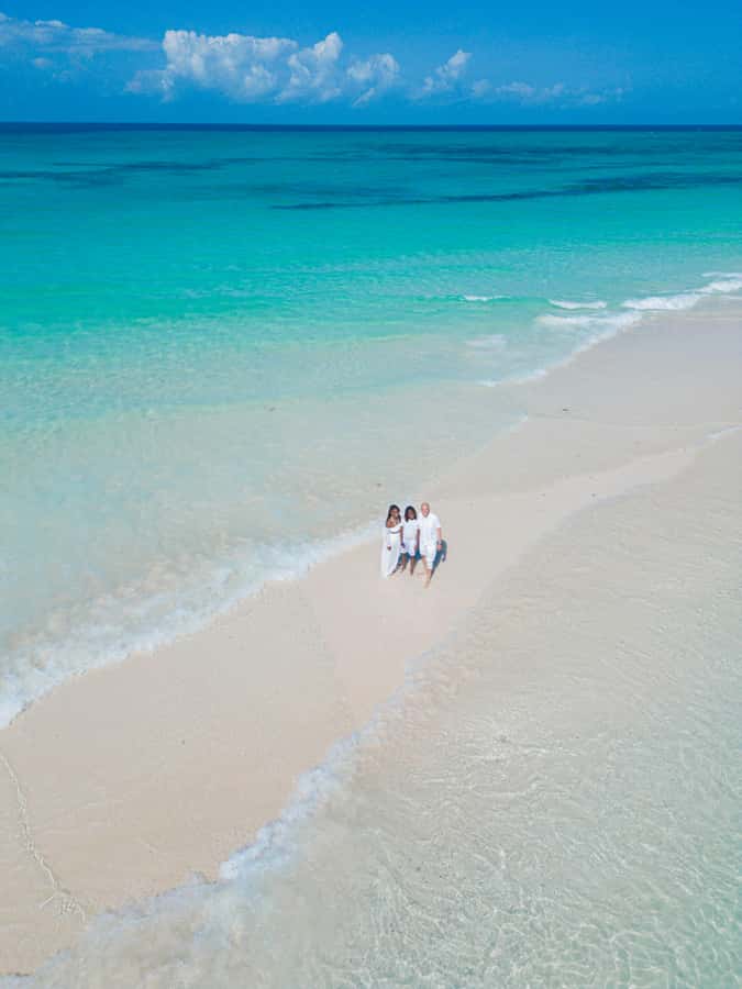 Zanzibar: Nakupenda Sandbank & Prison Island Trip with Lunch - Guides who make the logistics easier