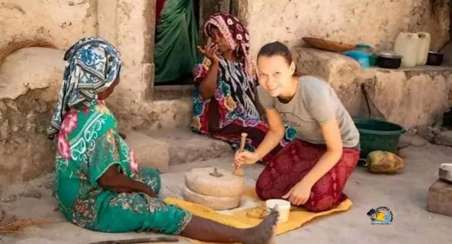 Zanzibar: Nungwi Cultural Village Tour & Sunset Dhow Cruise - Walking through Nungwi village