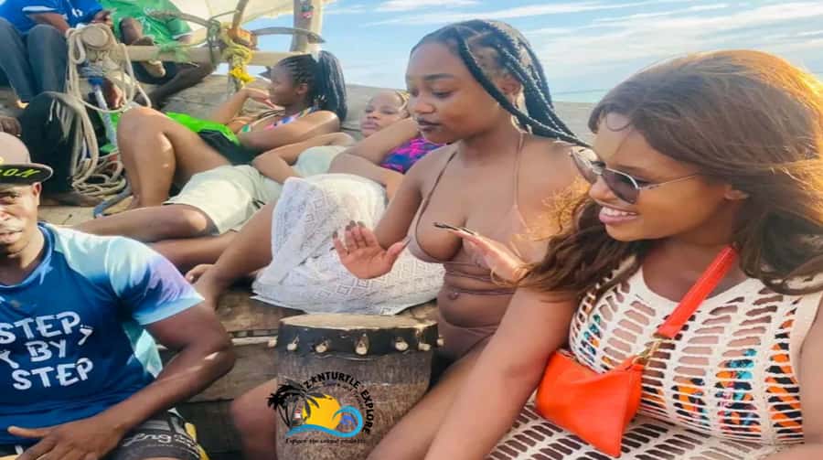 Zanzibar: Nungwi/Kendwa Beach Sunset Dhow Cruise with Fruits - Practical tips for a better evening