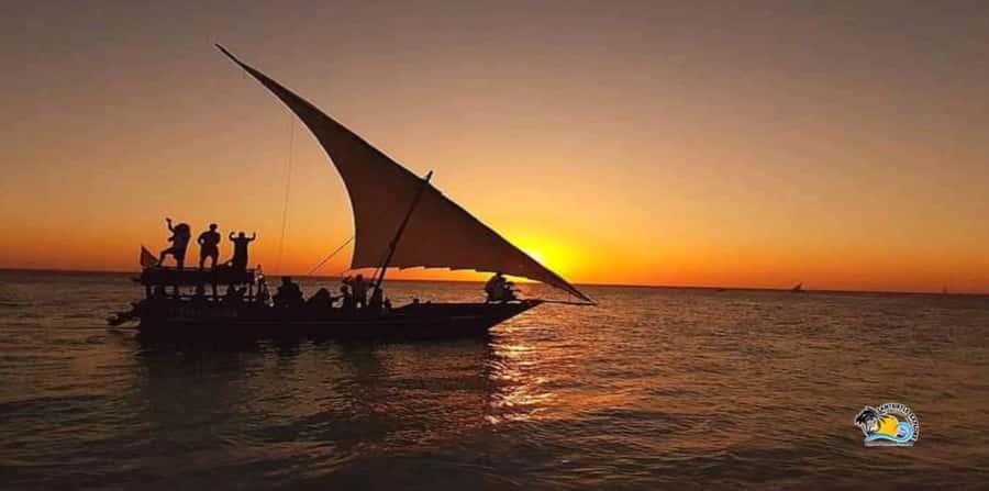 Zanzibar: Nungwi/Kendwa Beach Sunset Dhow Cruise with Fruits - Sailing the coast with Zanzibar music