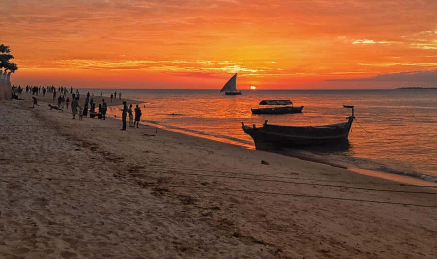 Zanzibar: Nungwi Sunset Dhow Cruise with Soft Drinks - Watching the sun set over the Indian Ocean