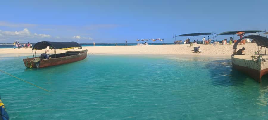 Zanzibar; Prison Island, Nakupenda, StoneTown Tour with BBQ - The day’s main strengths and weaknesses