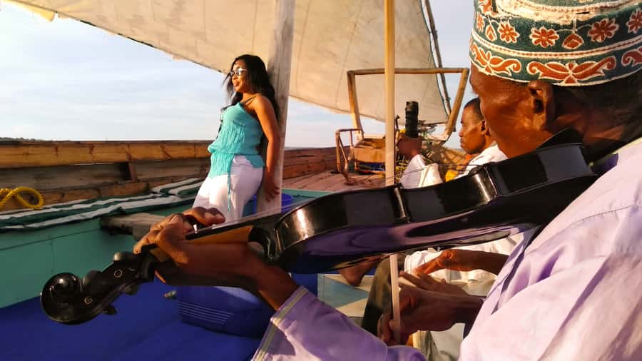 Zanzibar: Prison Island Tour with Lunch on the Sandbank - Is $99 good value?
