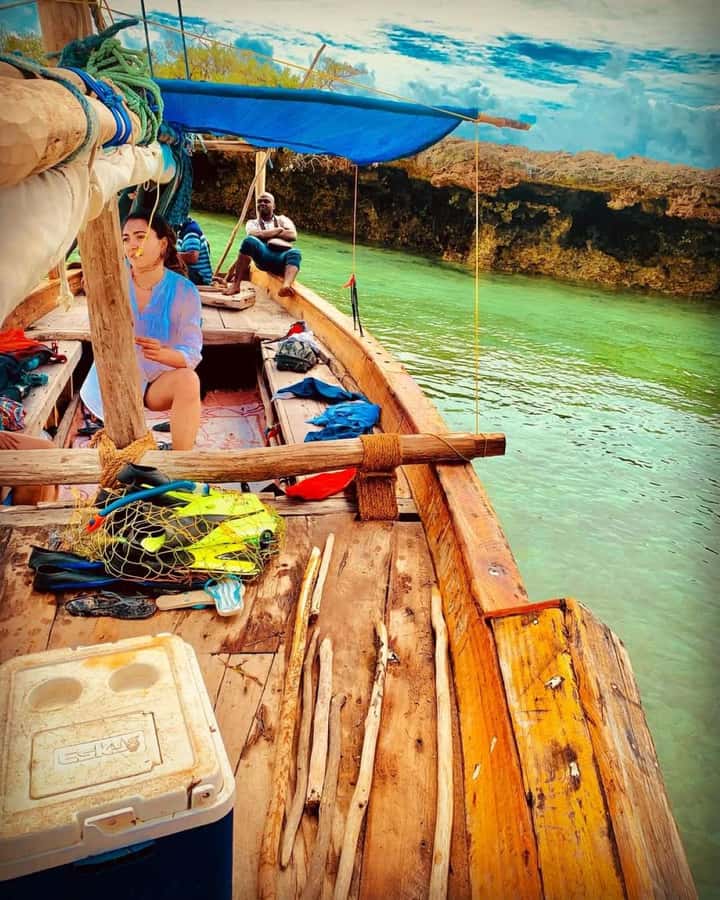 Zanzibar: Safari blue tour - Kwale Island, fruit, and a generous seafood lunch