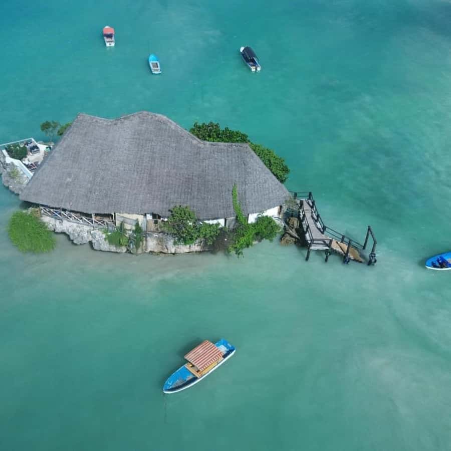 ZANZIBAR: Spice Farm Tour, Jozani Forest & Rock Restaurant - The spice farm: Zanzibar through scent and taste