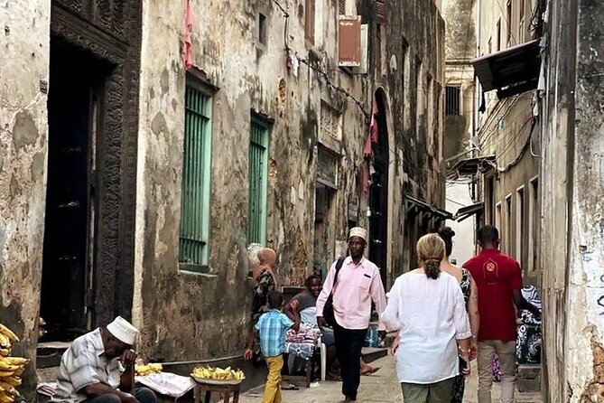 Zanzibar Stone Town Highlight walking tour - First steps in Stone Town