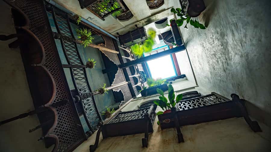 Zanzibar : Stone Town Tour,history without transport - Old Slave Market and Anglican Cathedral