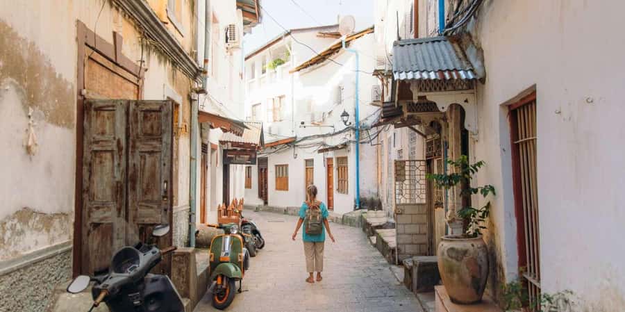 ZANZIBAR, Stone town tour, Prison Island & Spice farm - Why this three-part Zanzibar day works