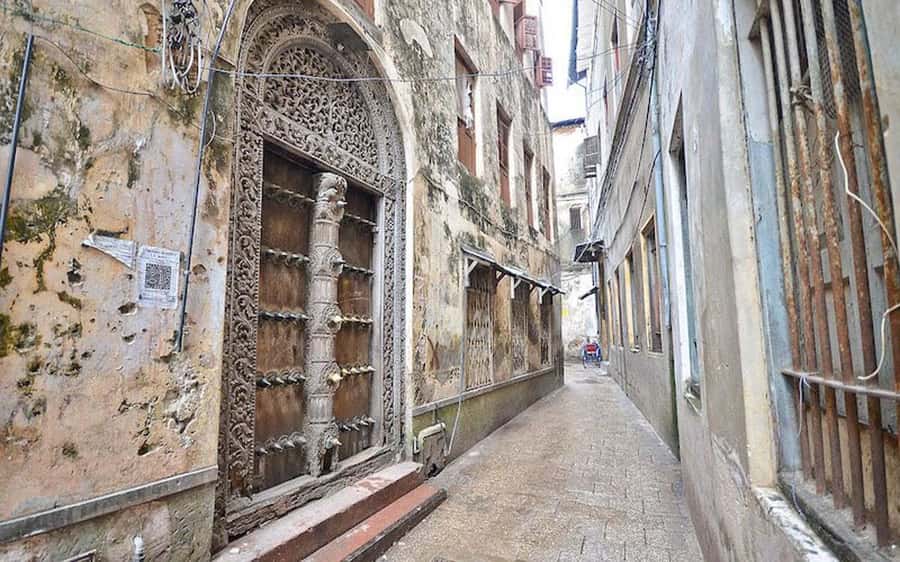 Zanzibar: Stone Town Tour with Slave Market Ticket - Darajani Market and Everyday Zanzibar