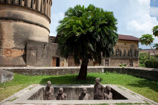 Zanzibar Stone Town Walking Tour - Markets, shopping, and food pauses