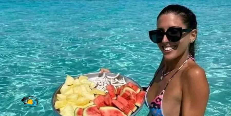 Zanzibar: Swimming & Snorkeling at Mnemba Atoll with Fruits - From Nungwi or Kendwa to the dhow