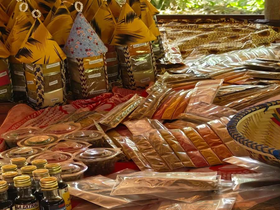 Zanzibar: The Swahili Spice Experience - Spice Tour + Culinary Journey - Fresh fruit, local products, and the spice merchant